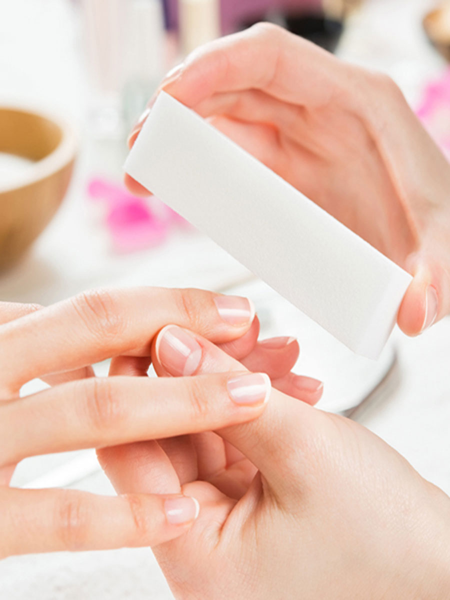 NAILS SALON